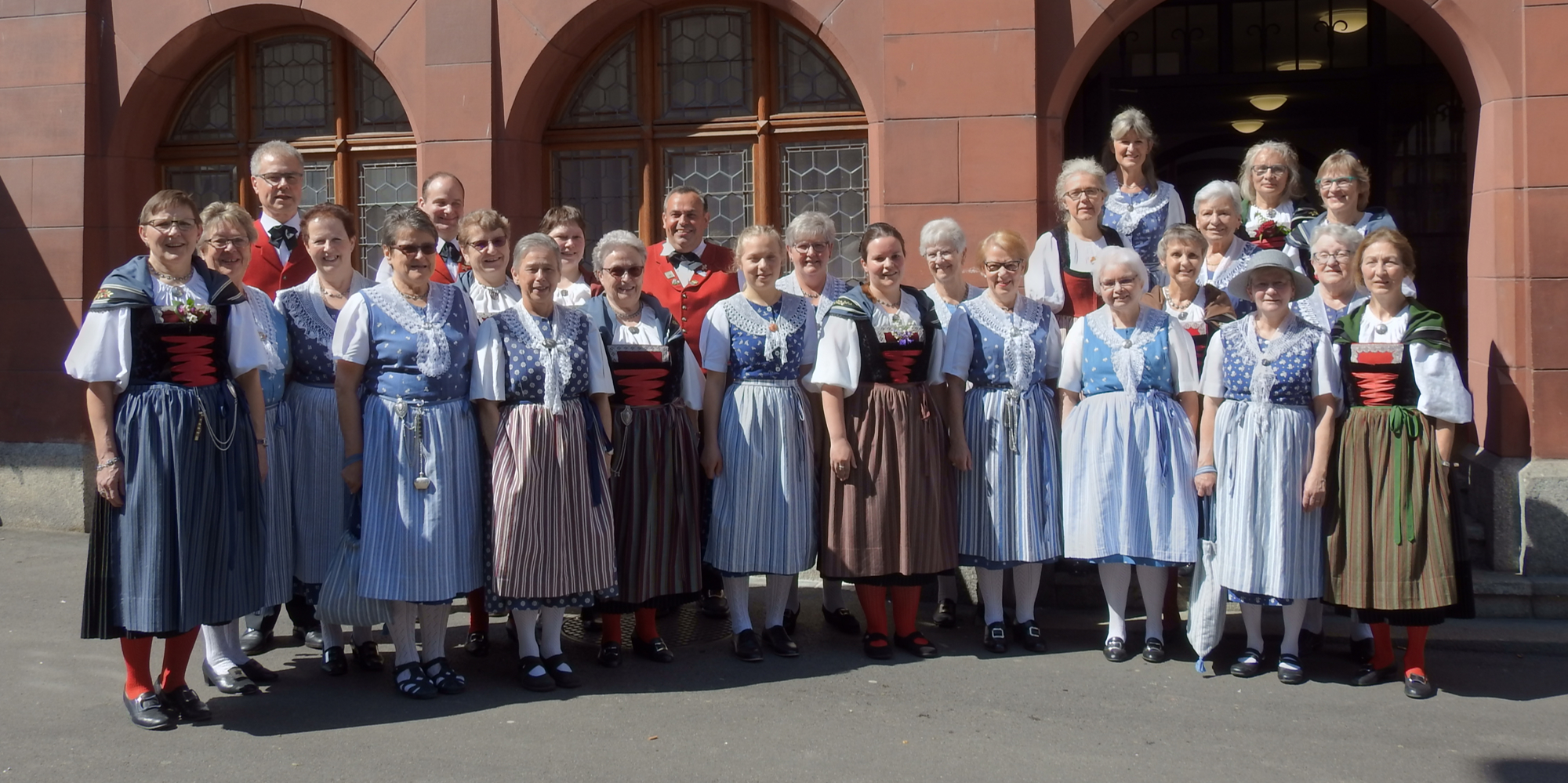 Trachtengruppe Liestal Maitanzen 2019